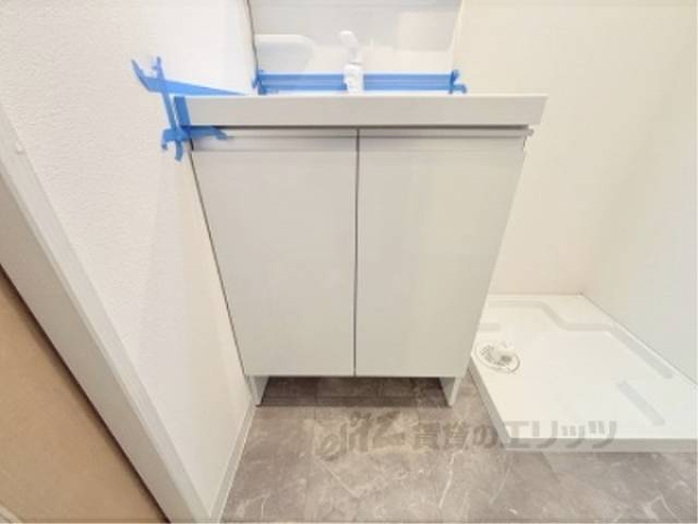 洗面所　下部収納