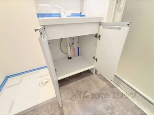 洗面所　下部収納