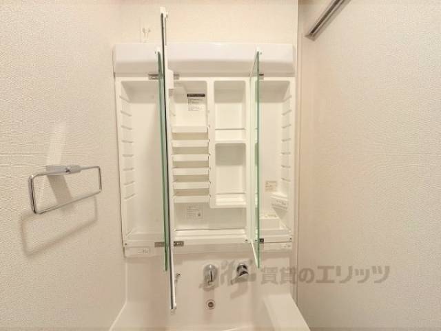 洗面所　収納