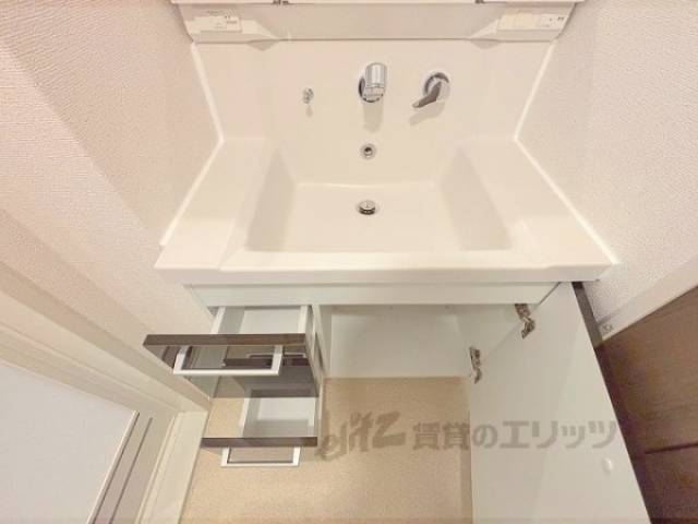 洗面所　収納