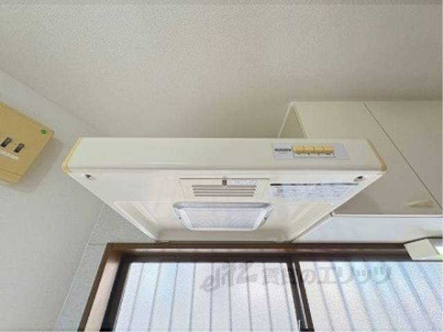 キッチン　換気扇