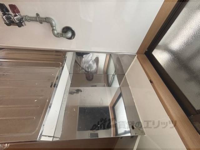 キッチン　コンロ置き場