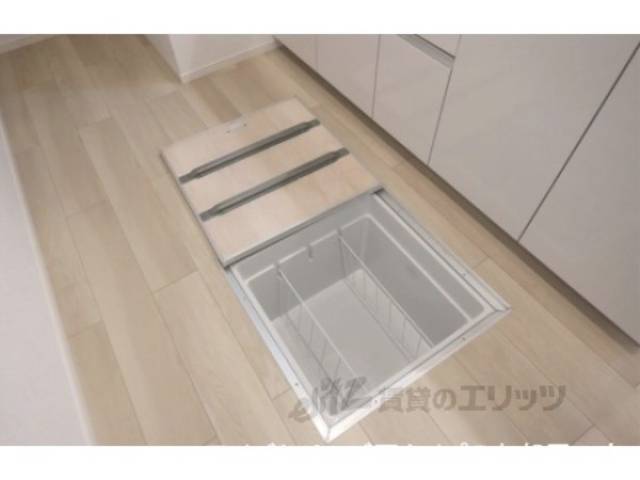 床下収納　同タイプの設備です