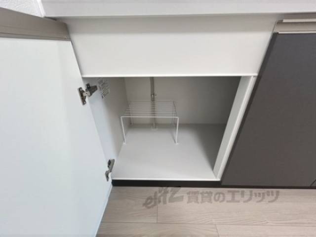 キッチン　下部収納