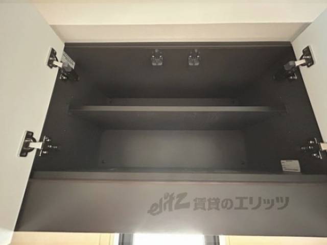 キッチン　上部収納