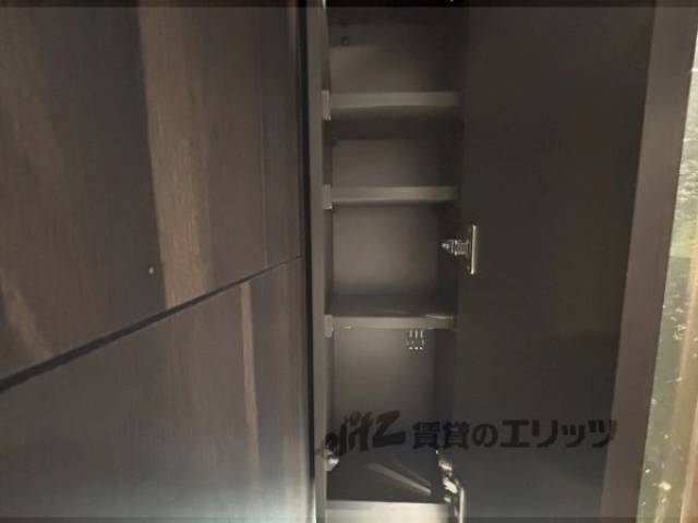 洗面所　上部収納