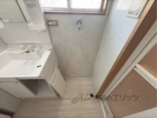 洗濯機置場