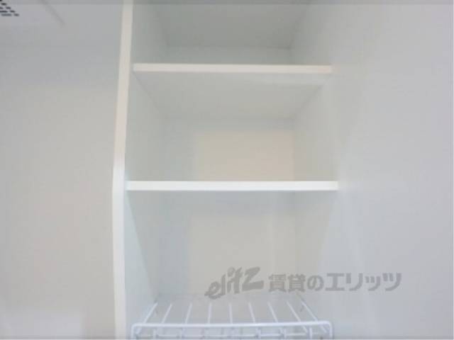 キッチン　収納上部