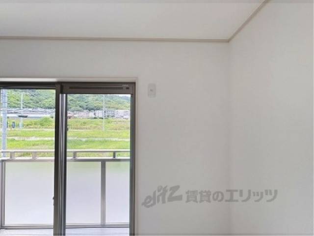 エアコン　設置可能場所