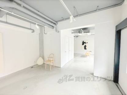 テナント