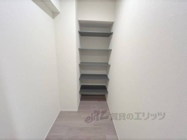 廊下　収納