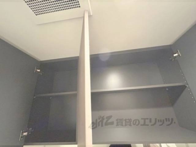 トイレ　収納
