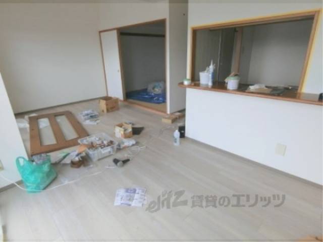 リビング　修繕中