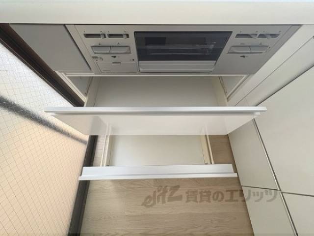 キッチン　下部収納