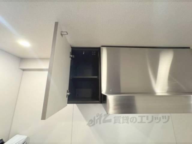 キッチン　キッチン上部収納