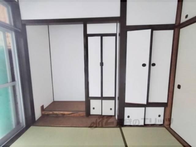 和室　仏間