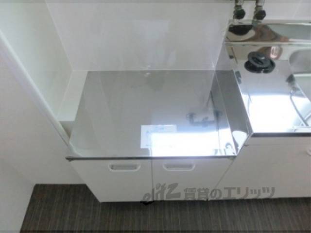 キッチン　コンロ置場