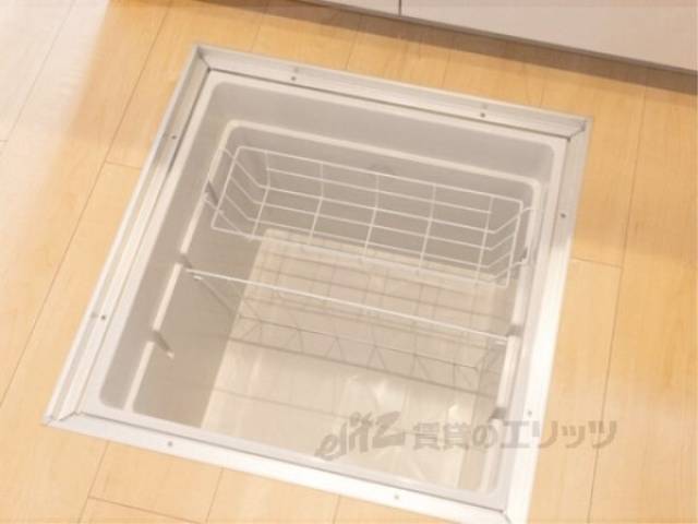 床下収納　同仕様