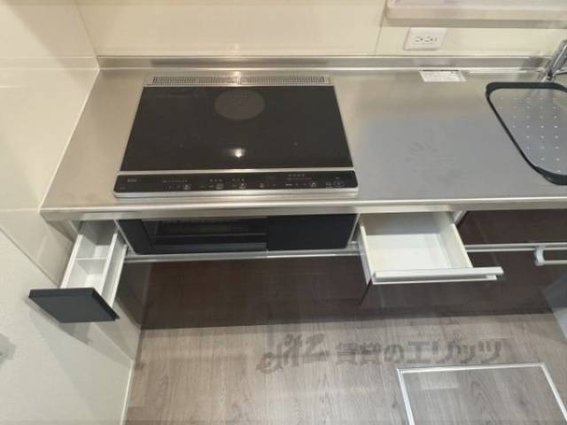 キッチン　下部収納