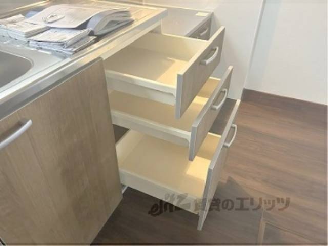 キッチン　下部収納