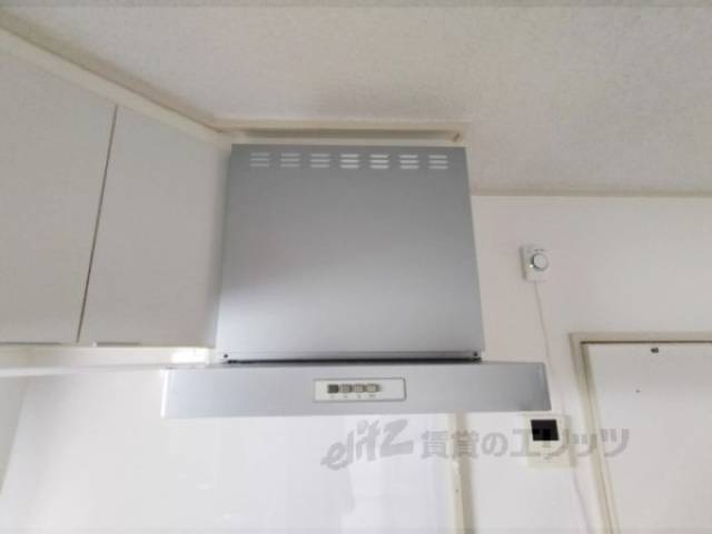 キッチン　換気扇