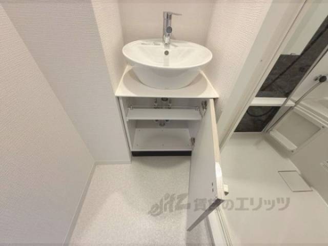 洗面所　洗面所下収納