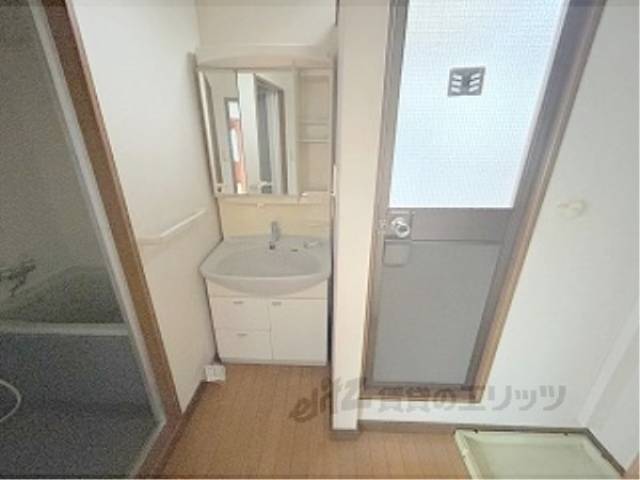 洗面所
