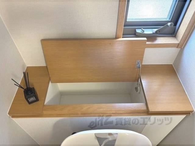 トイレ　収納