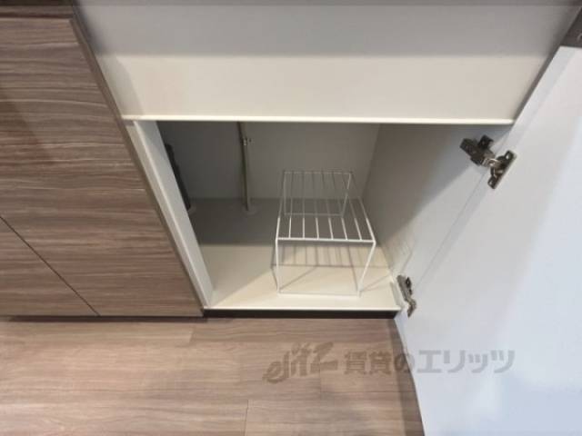 キッチン　下部収納