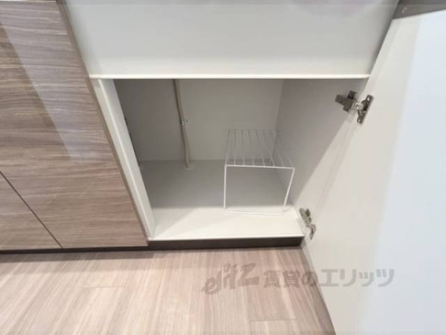 キッチン　下部収納
