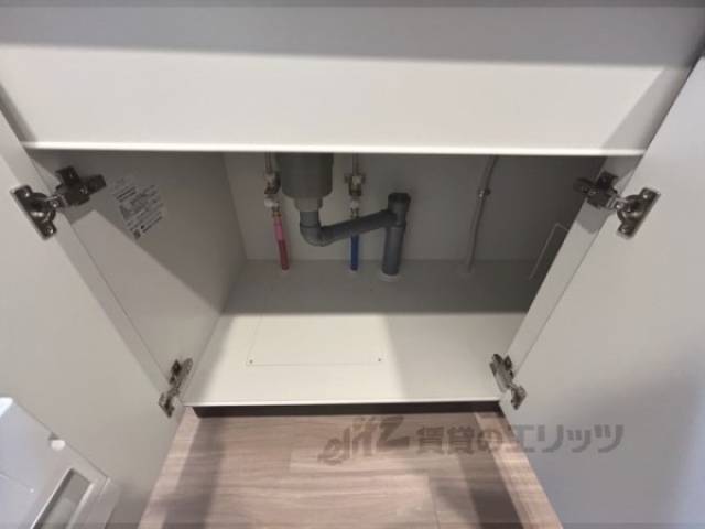 キッチン　下部収納