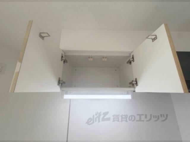 キッチン　収納