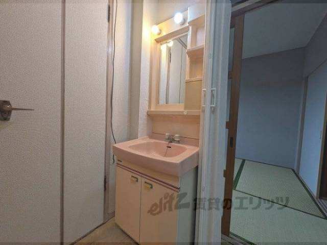 洗面所