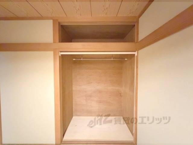 収納　1階