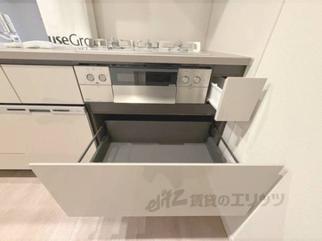 キッチン　下部収納