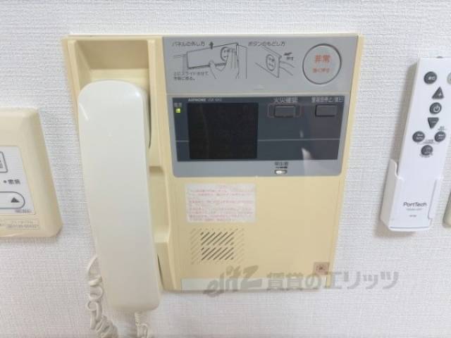 ドアフォン