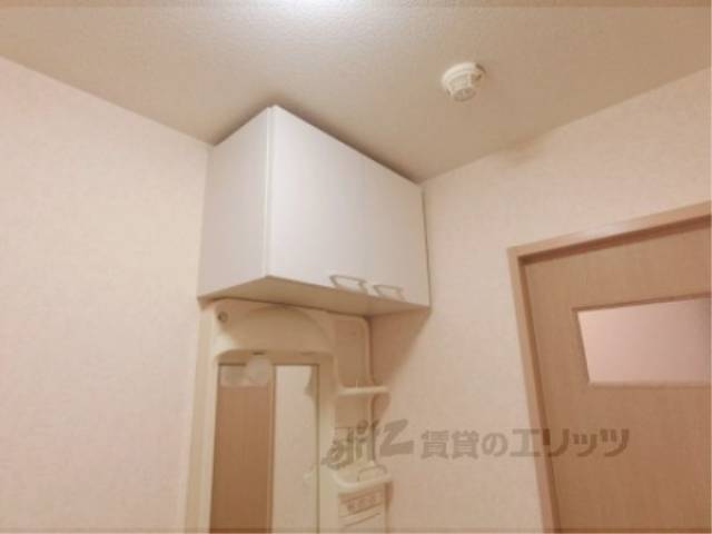 洗濯機置場　上部棚