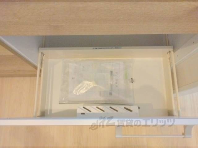キッチン　収納下部