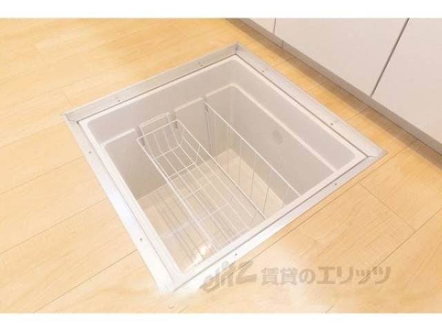 床下収納