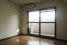 十一屋DOA室内写真2