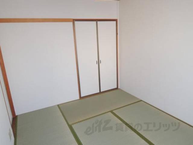 和室　画像は206号室のものです。
