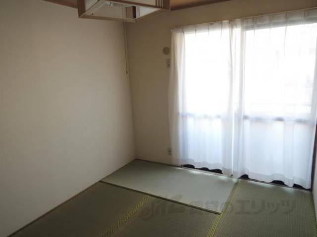 和室　画像は206号室のものです。
