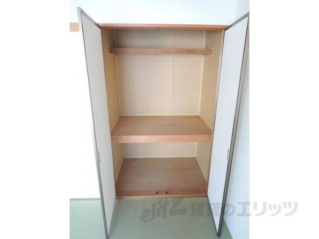 収納　画像は206号室のものです。