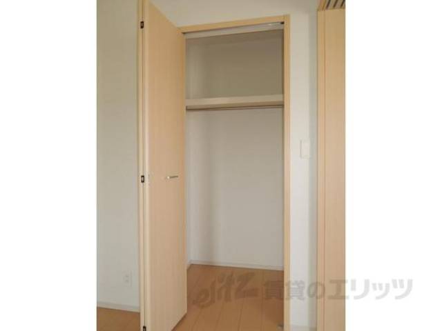 収納　画像は反転タイプの部屋のものです。