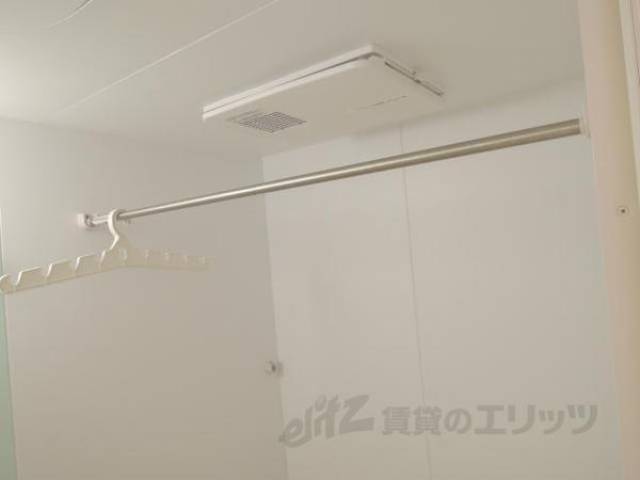 風呂　画像は反転タイプの部屋のものとなります。