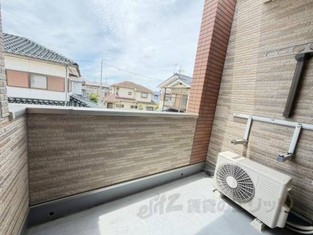 バルコニー　広々バルコニー