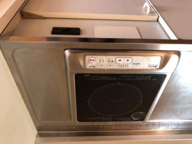 キッチン　IHコンロ