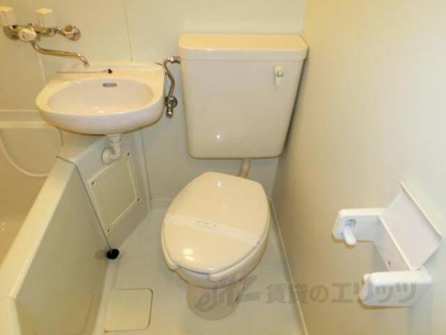 ユニットバス　トイレ