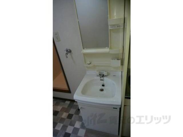 洗面所　独立洗面台