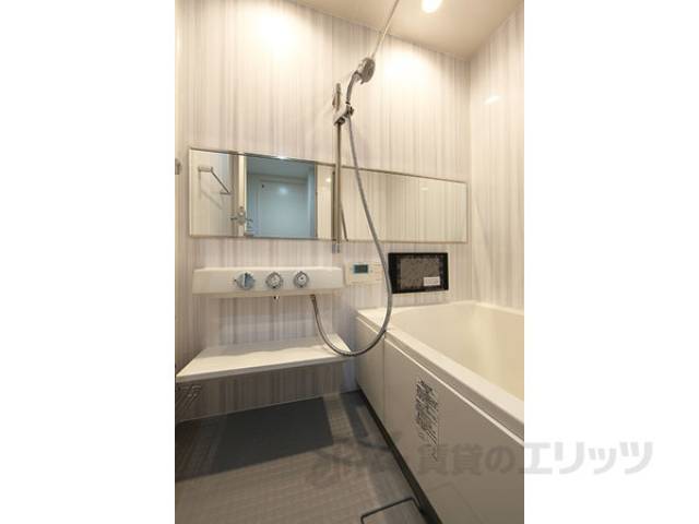 風呂　ＴＶ付浴槽